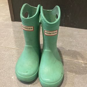 Hunter toddler boots size 5